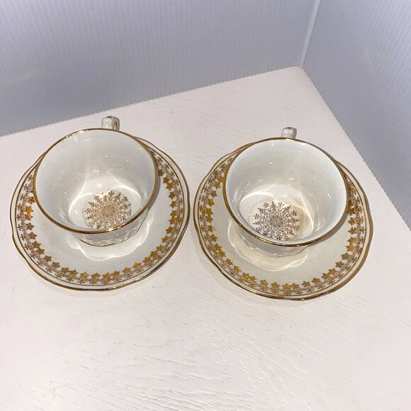 Laughlin China Semi Vitreousus Colonial Elizabethan Classic Tea Cup Saucer - Picture 4 of 14